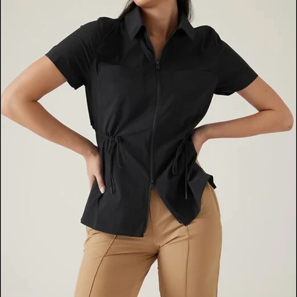 Athleta Advantage Cinch Black Zip Front Short Sleeve Top Size Medium